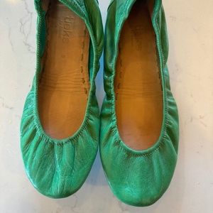 Tieks green ballet flats, great condition, size 8